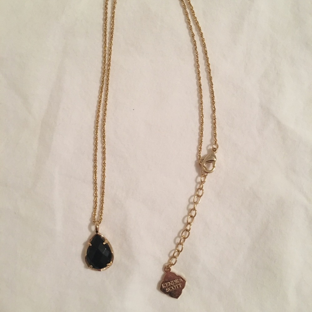 Kendra Scott Black Pendant Necklace